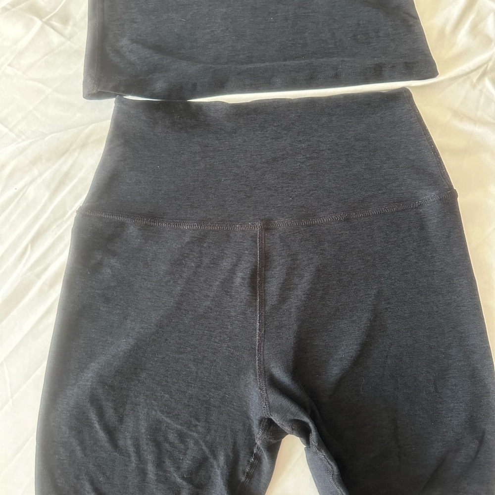 Beyond Yoga Charcoal Activewear Set